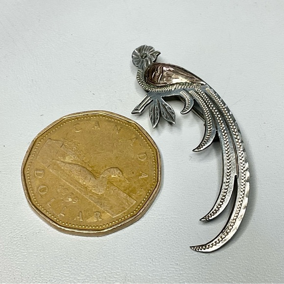 Vintage 900 Silver & 10K Bird Brooch Pin South American - Picture 2 of 6